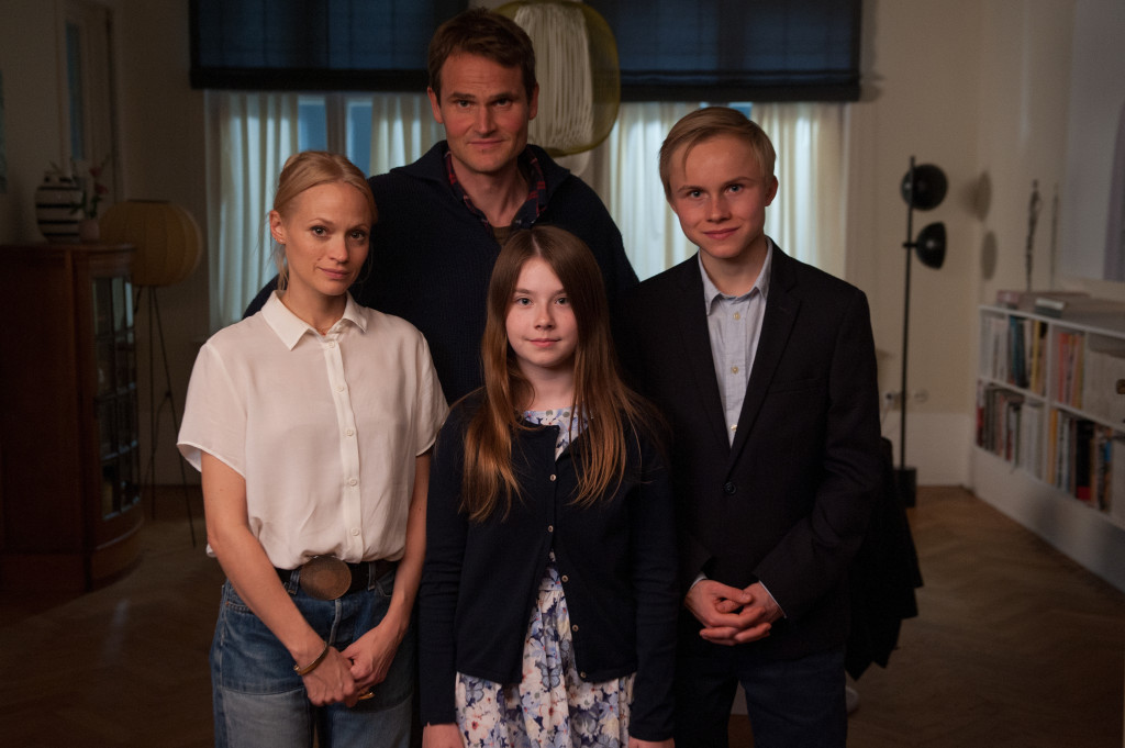 Bavaria Fiction dreht Drama "Aber ich liebe DICH nicht!" mit Mavie